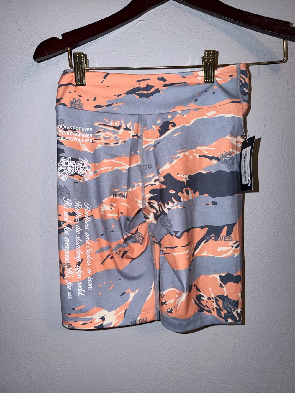Darc Sport "Wolves Forever" biker shorts - NWT